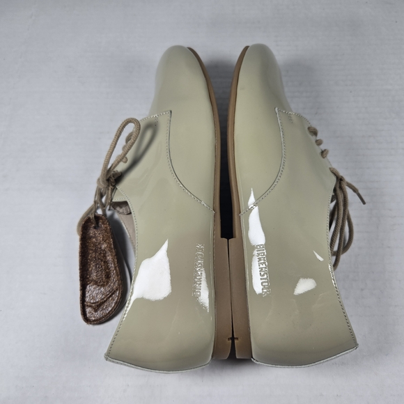 Birkenstock Women's Saunders Cream Cloud Patent Leather Oxfords EU 37 US W7 M5 - Picture 8 of 11